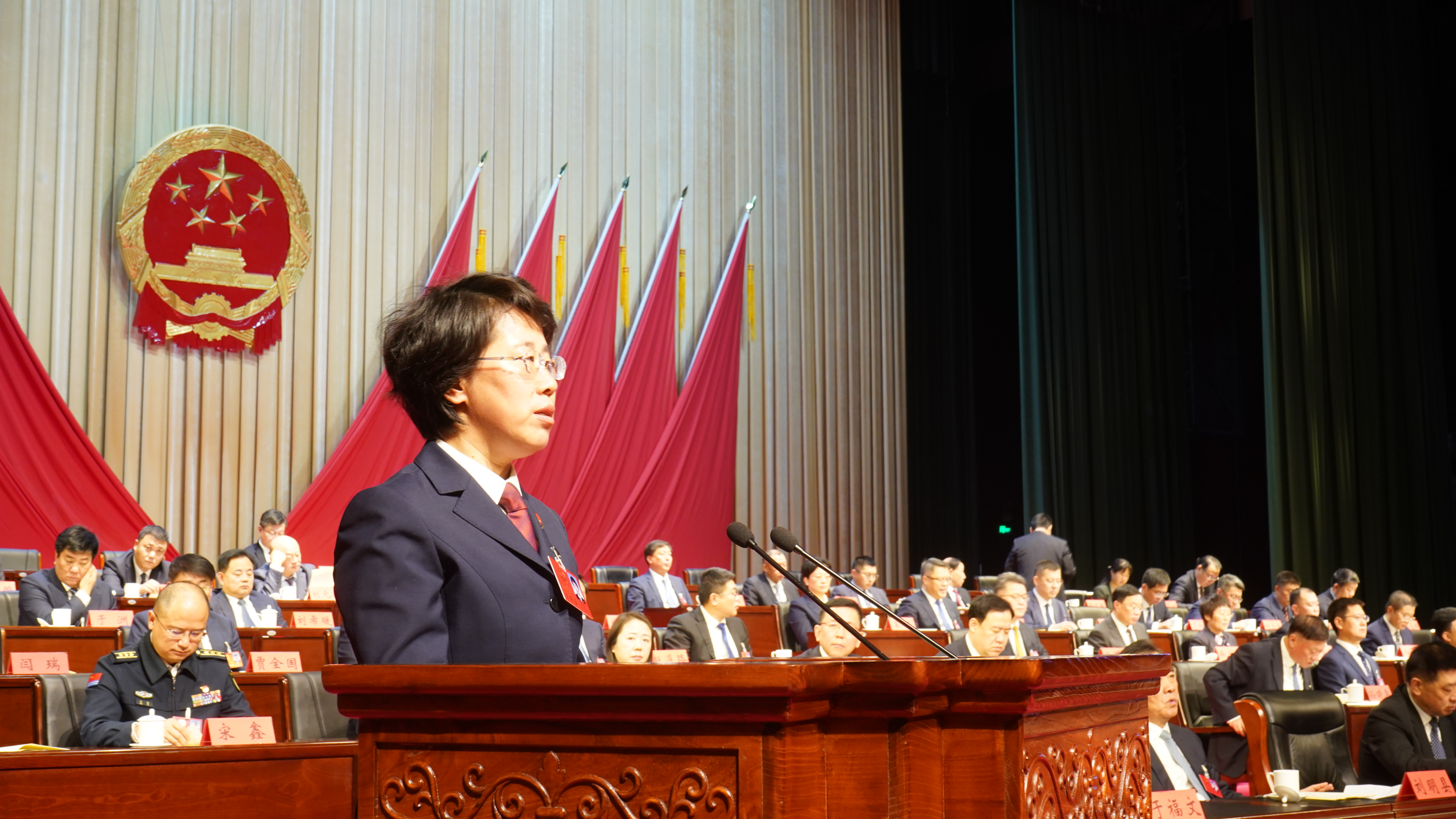 【聚焦两会】闫瑞检察长向胶州市第十八届人民代表大会第五次会议作工作报告